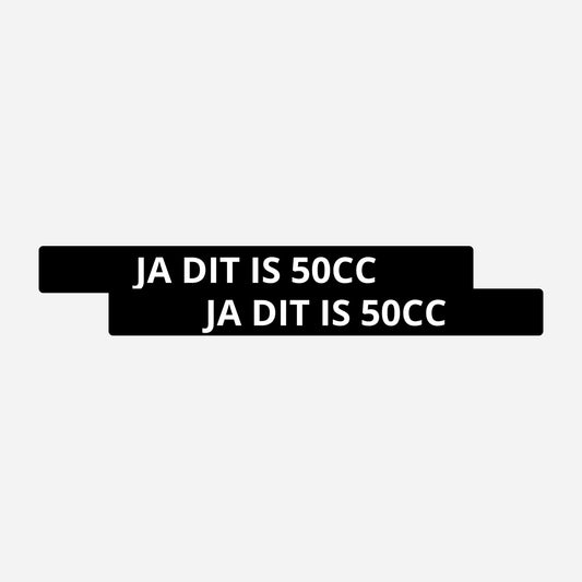 2x Ja Dit Is 50CC Kentekenhouderstickers – hoofdafbeelding van de set