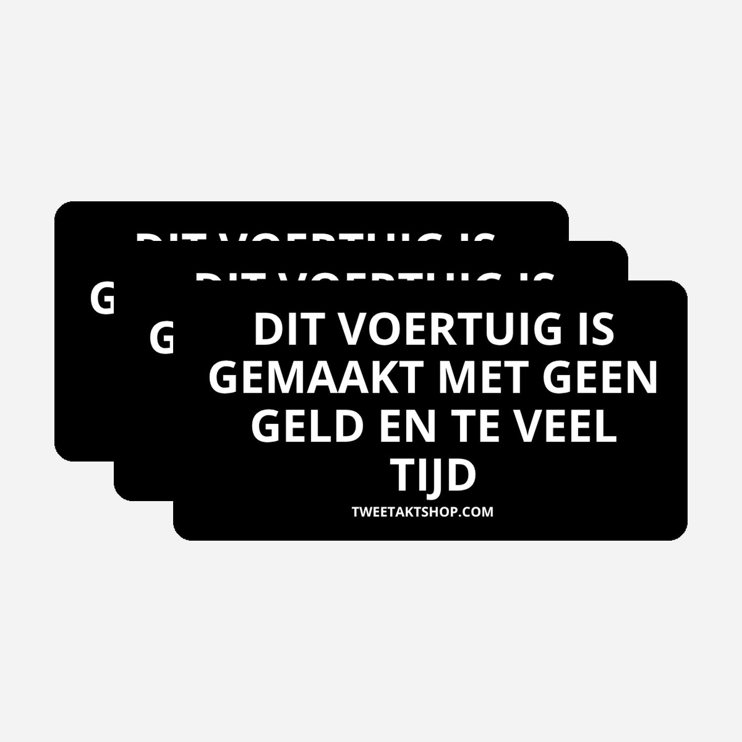 3x Dit voertuig is gemaakt met geen geld en te veel tijd Bumperstickers – hoofdafbeelding van de set