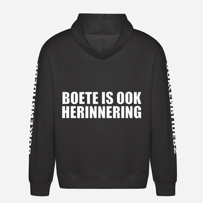 Boete Is Ook Herinnering Hoodie – achterkant met grote rugprint