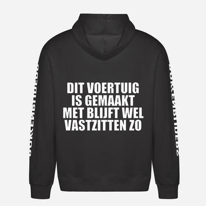 Dit Voertuig Is Gemaakt Met Blijft Wel Vastzitten Zo Hoodie – achterkant met grote rugprint