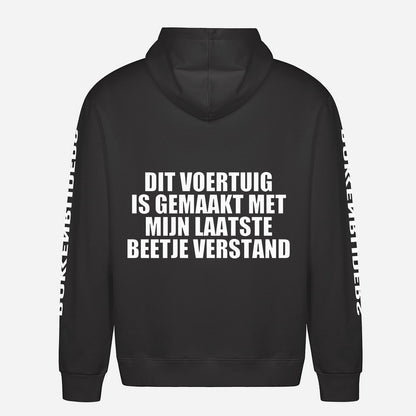 Dit Voertuig Is Gemaakt Met Mijn Laatste Beetje Verstand Hoodie – achterkant met grote rugprint