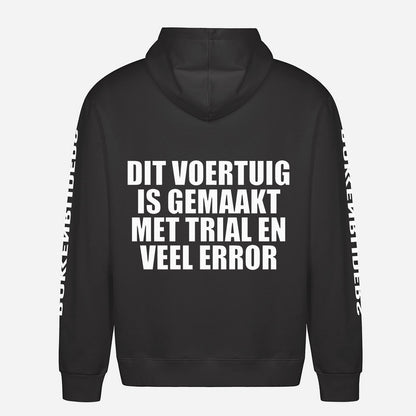 Dit Voertuig Is Gemaakt Met Trial En Veel Error Hoodie – achterkant met grote rugprint