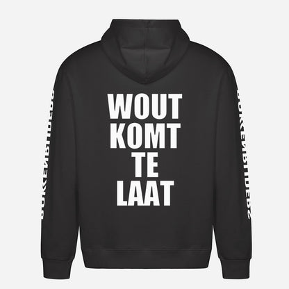 Wout Komt Te Laat Hoodie – achterkant met grote rugprint
